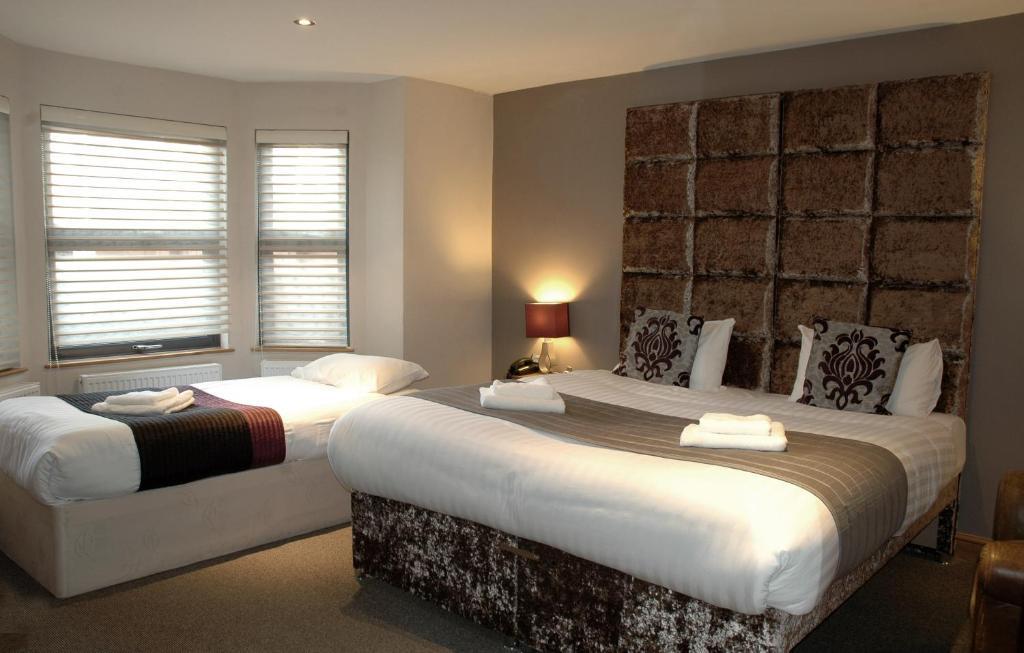 Homestay Hotel Heathrow Хаунслоу Экстерьер фото